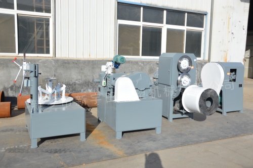 news-1-1 废旧轮胎胶粉设备.jpg